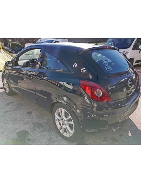opel corsa d del año 2007