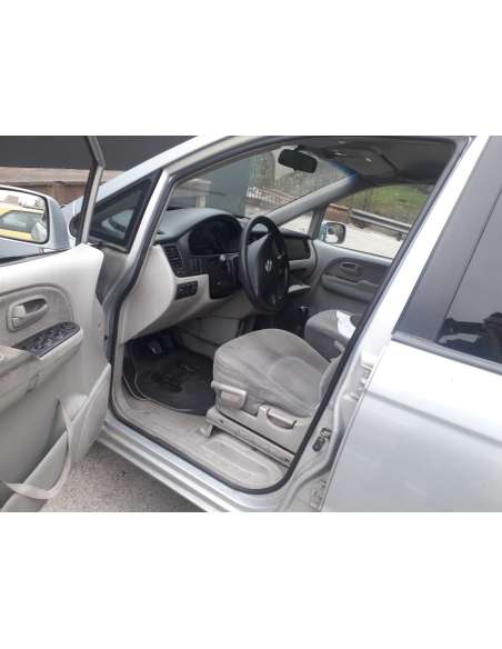 hyundai trajet (fo) del año 2005