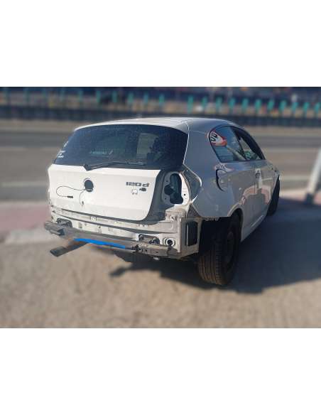 bmw serie 1 berlina (e81/e87) del año 2008