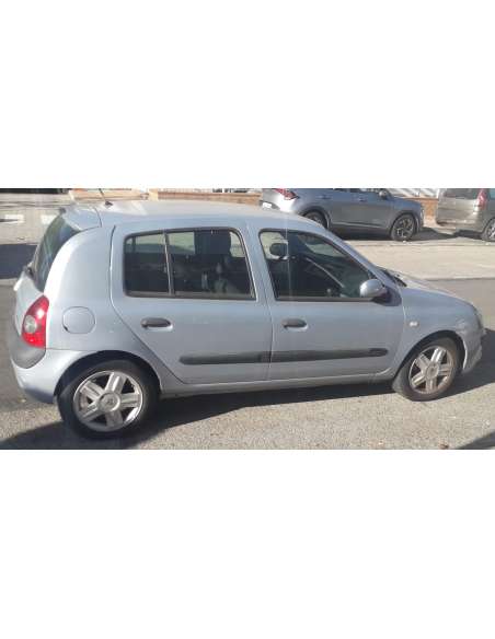 renault clio ii fase ii (b/cb0) del año 2004