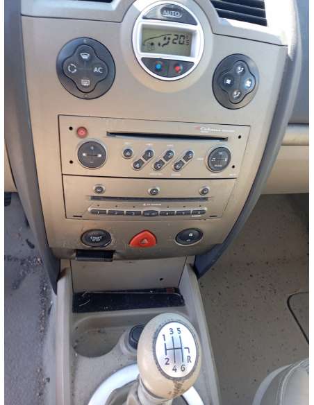 renault megane ii berlina 5p del año 2007