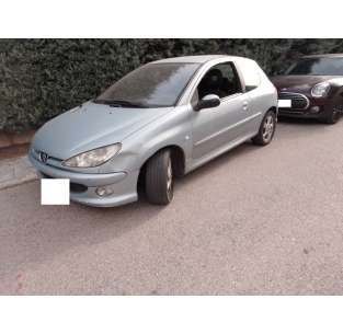 peugeot 206 berlina del año 2003