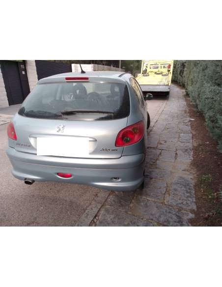 peugeot 206 berlina del año 2003