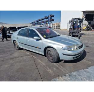 renault laguna ii (bg0) del año 2004