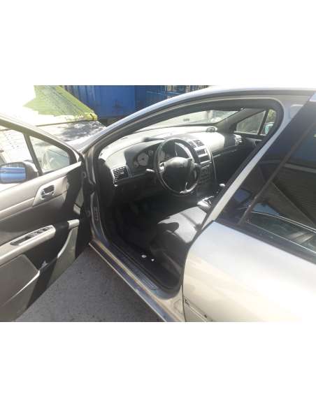 peugeot 407 del año 2008