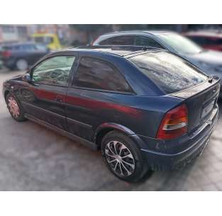 opel astra g berlina del año 2002 2