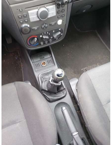 opel tigra twin top del año 2005