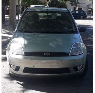 ford fiesta (cbk) del año 2003