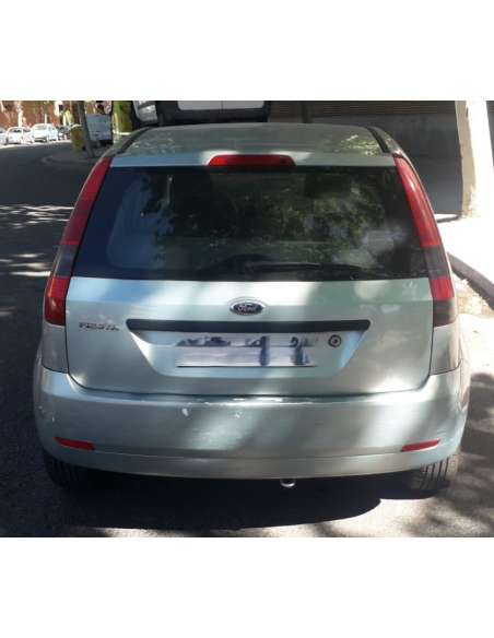 ford fiesta (cbk) del año 2003