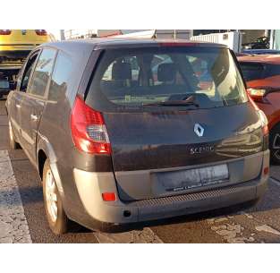 renault scenic ii del año 2006 2