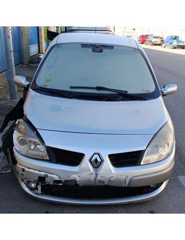 renault scenic ii del año 2007
