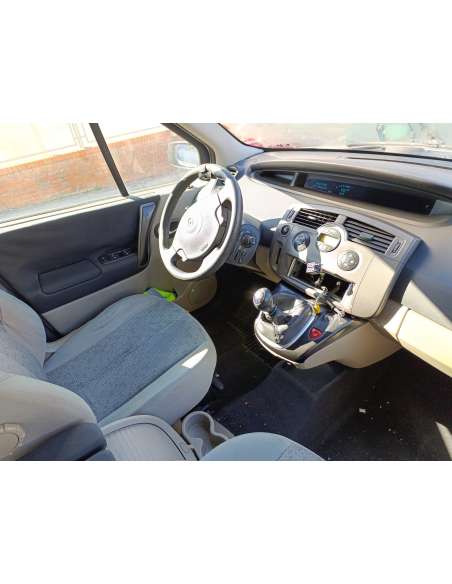 renault scenic ii del año 2007