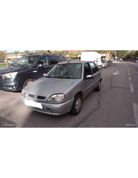 citroën saxo del año 2001