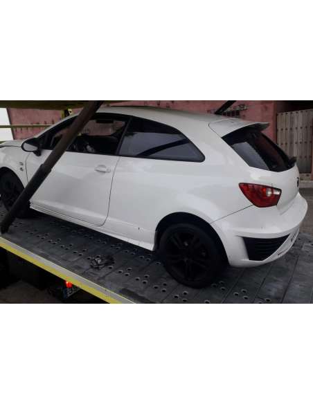 seat ibiza sc (6j1) del año 2009