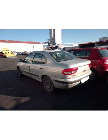 renault megane i fase 2 classic (la..) del año 2002