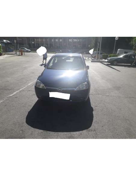 opel corsa c del año 2003