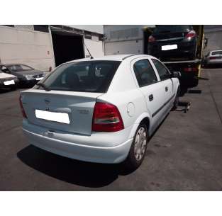 opel astra g berlina del año 2001 2
