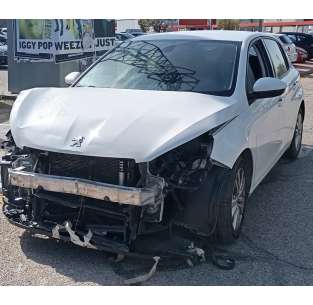 peugeot 308 del año 2015