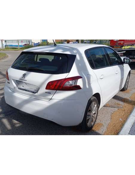 peugeot 308 del año 2015