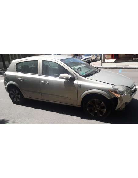 opel astra h berlina del año 2007