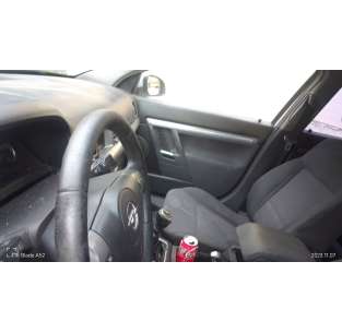 opel vectra c berlina del año 2006 2