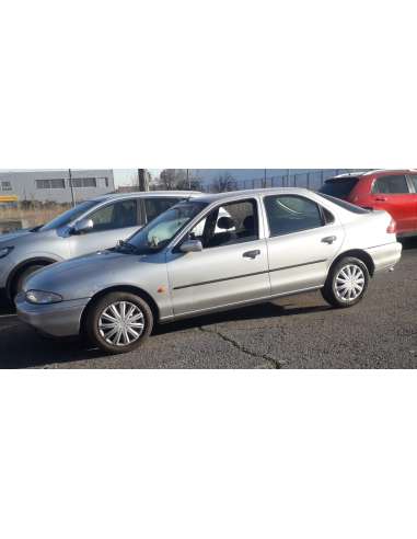 ford mondeo berlina/familiar (fd) del año 1996