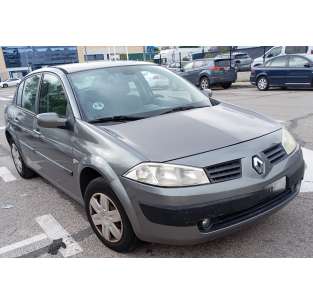 renault megane ii classic berlina del año 2003