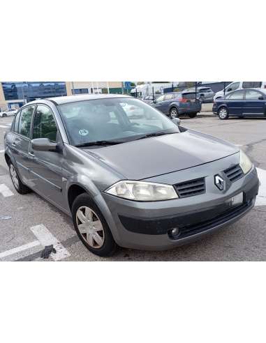 renault megane ii classic berlina del año 2003