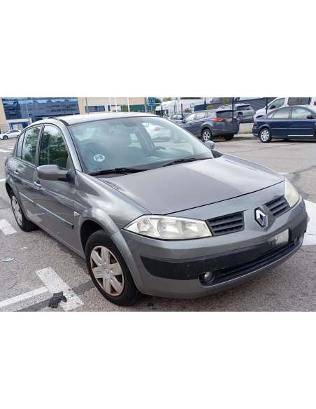 renault megane ii classic berlina del año 2003