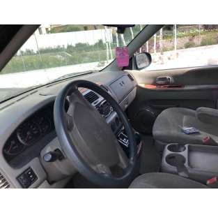 kia carnival ii del año 2005 2