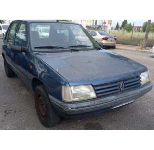 peugeot 205 berlina del año 1998