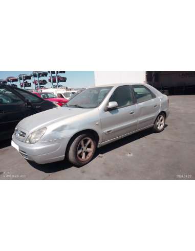 citroën xsara berlina del año 2004