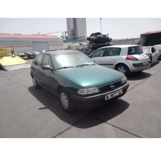 opel astra f berlina del año 1997