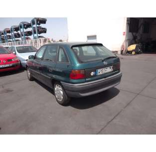 opel astra f berlina del año 1997 2