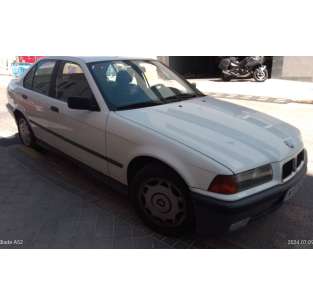 bmw serie 3 berlina (e36) del año 1992