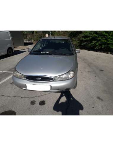 ford mondeo berlina (gd) del año 2000