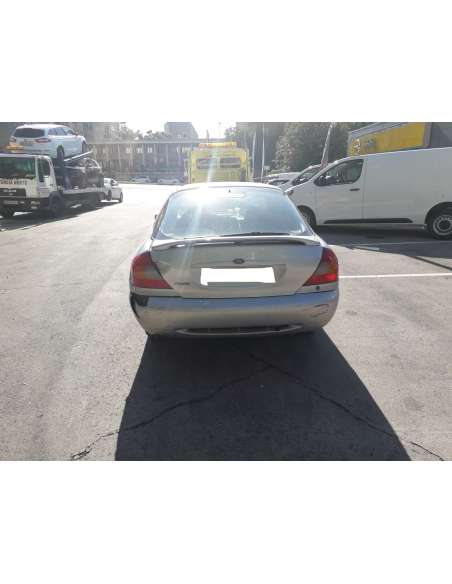 ford mondeo berlina (gd) del año 2000