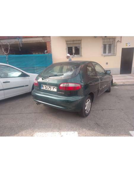 daewoo lanos del año 1999