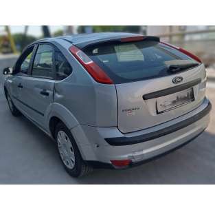 ford focus berlina (cap) del año 2006 2