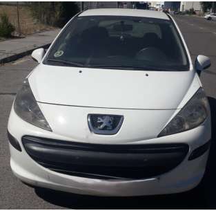 peugeot 207 del año 2010