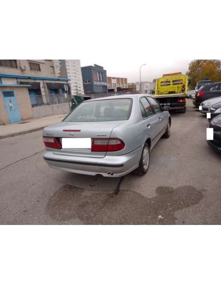 nissan almera (n15) del año 2000