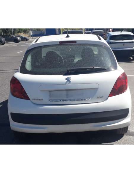 peugeot 207 del año 2010