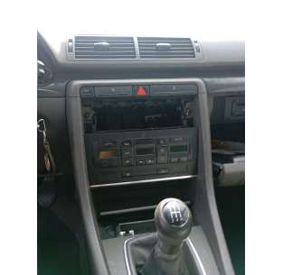 audi a4 berlina (8e) del año 2002 2