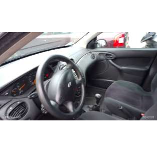 ford focus berlina (cak) del año 2000 2