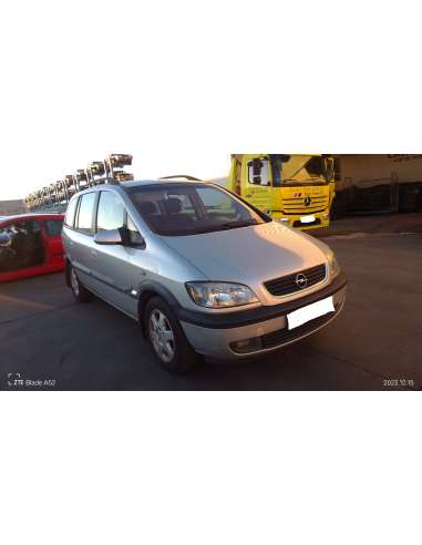 opel zafira a del año 2001