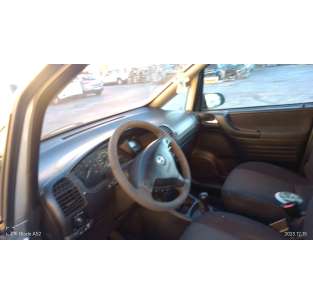 opel zafira a del año 2001 2
