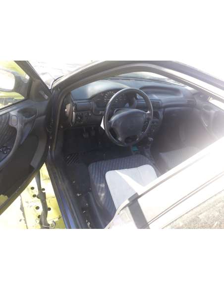 opel astra f berlina del año 1996