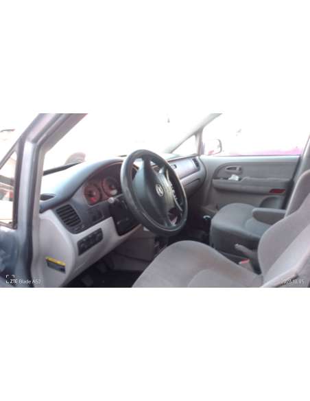 hyundai trajet (fo) del año 2004