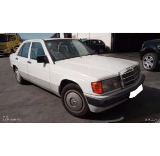 mercedes-benz clase c (w201) berlina del año 1992