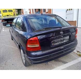 opel astra g berlina del año 2001 2